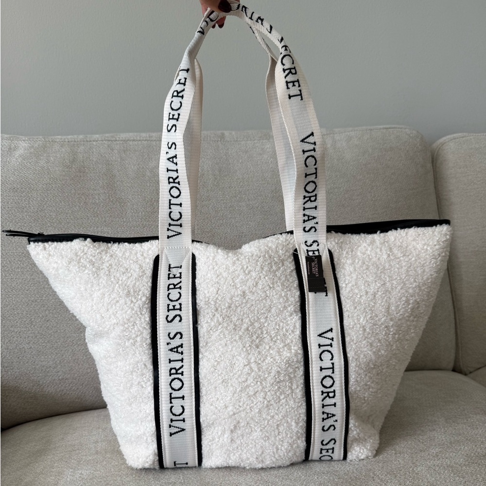 Brand New Victoria's Secret Cream and Black Textured Tote